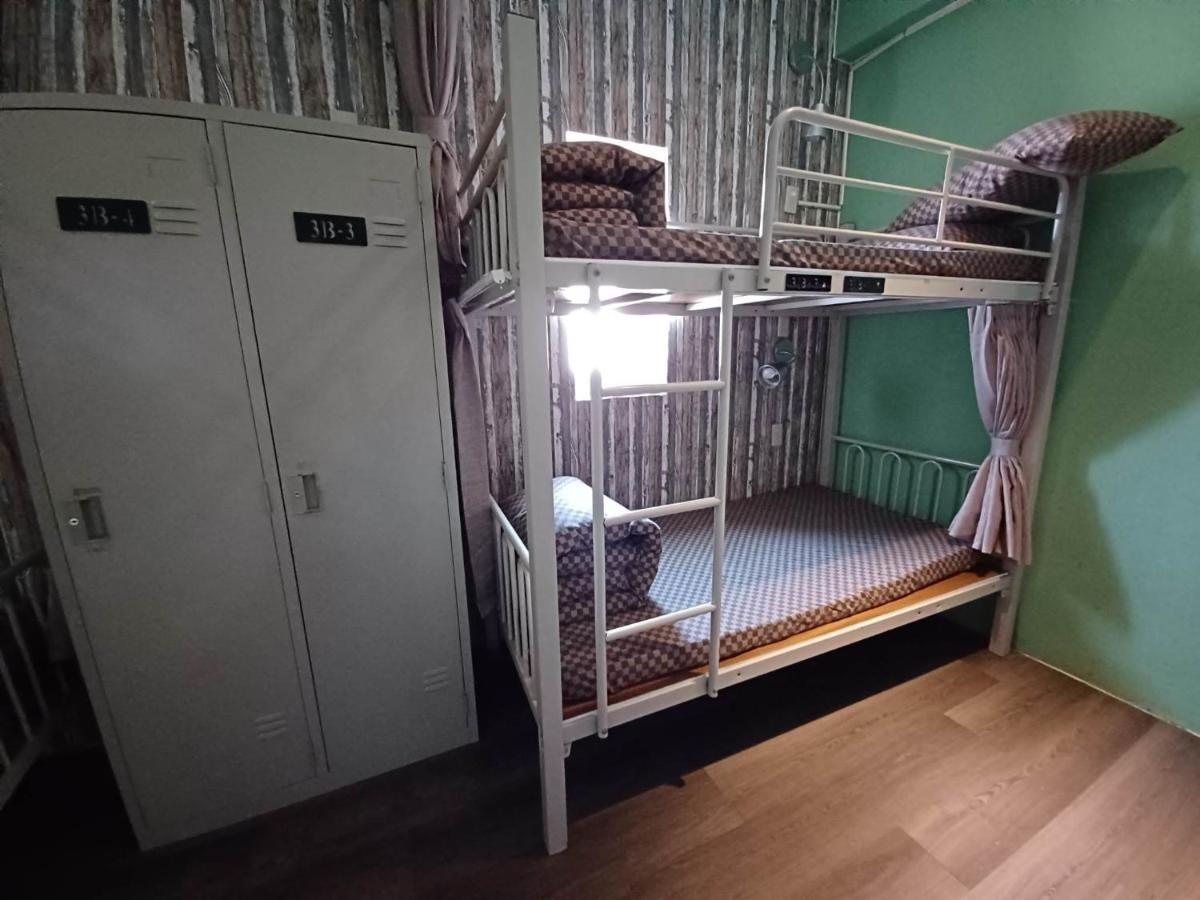 Lovely Bean Hostel Hualien stad Exteriör bild