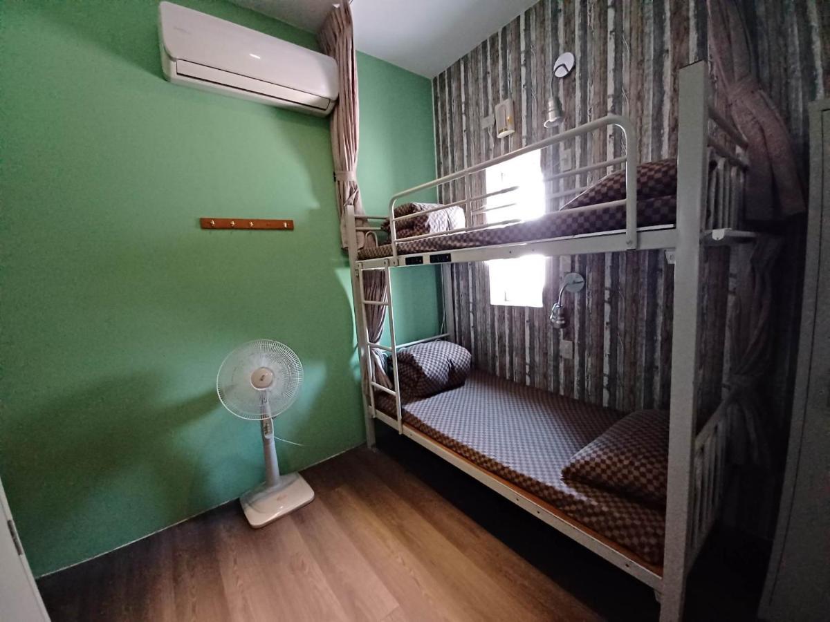 Lovely Bean Hostel Hualien stad Exteriör bild