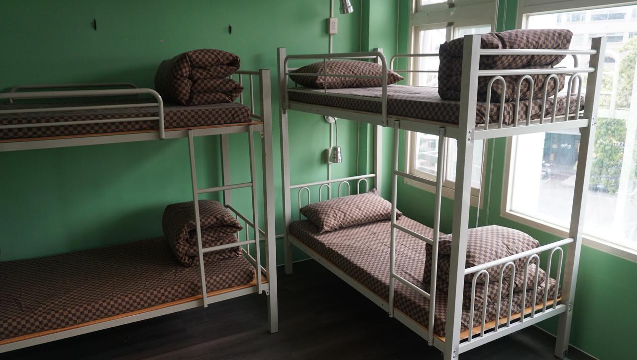 Lovely Bean Hostel Hualien stad Exteriör bild