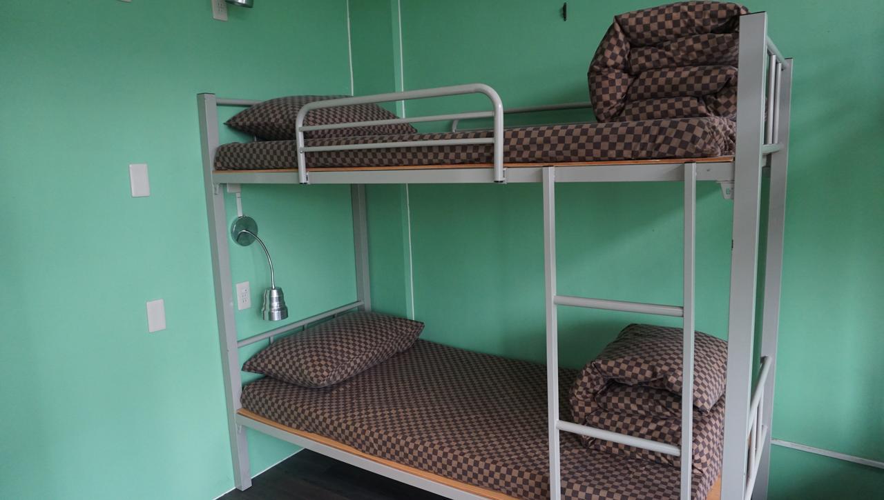 Lovely Bean Hostel Hualien stad Exteriör bild